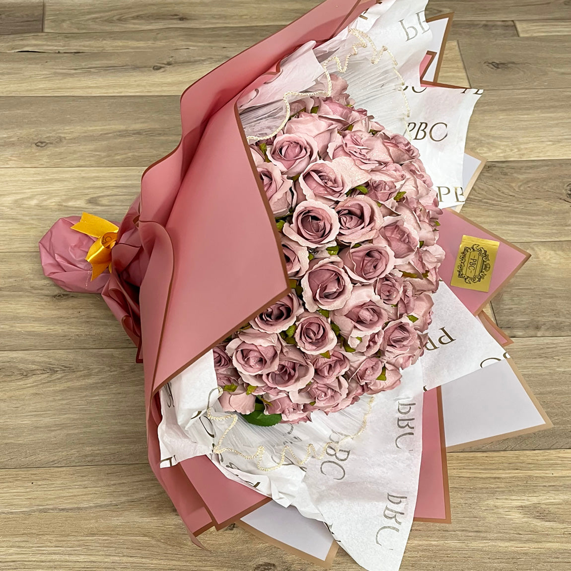 100x BLUSH PINK Lily Roses