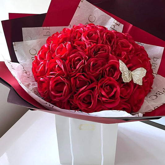 50 Infinity Red Roses