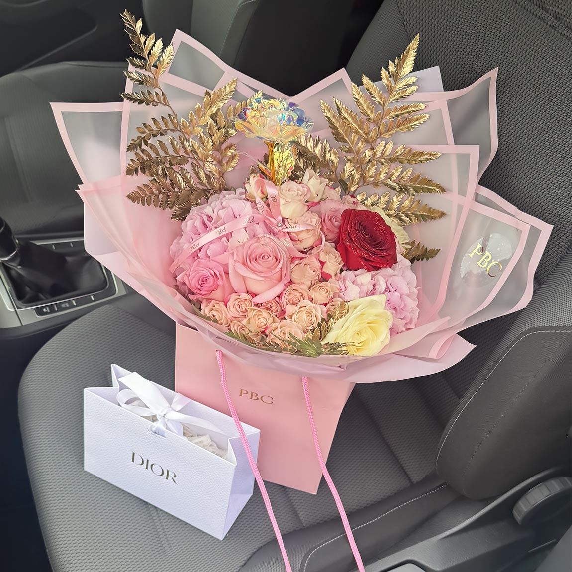 Doll Bouquet (Fresh)