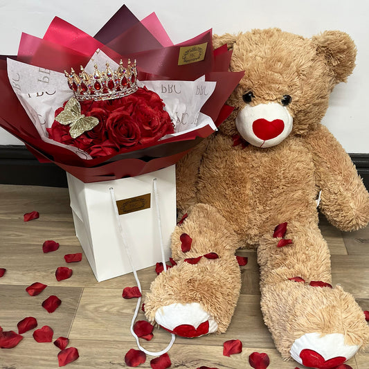 True Love Teddy Gift Set